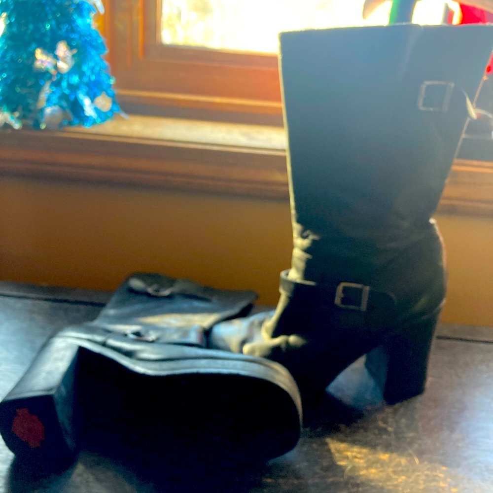 Harley Davidson boots.Size 10 woman's.